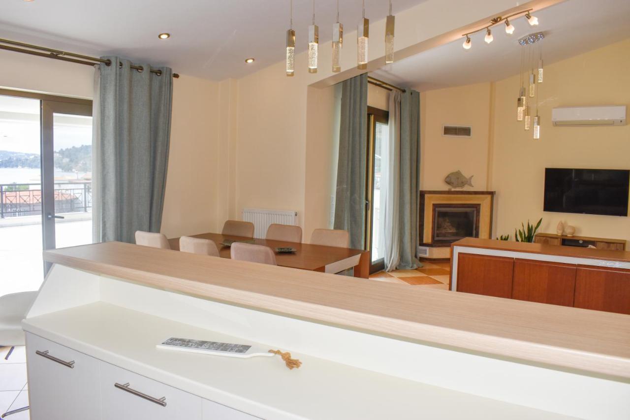 شقة Zoe'S Flat Megali Ammos مدينة سكياثوس المظهر الخارجي الصورة