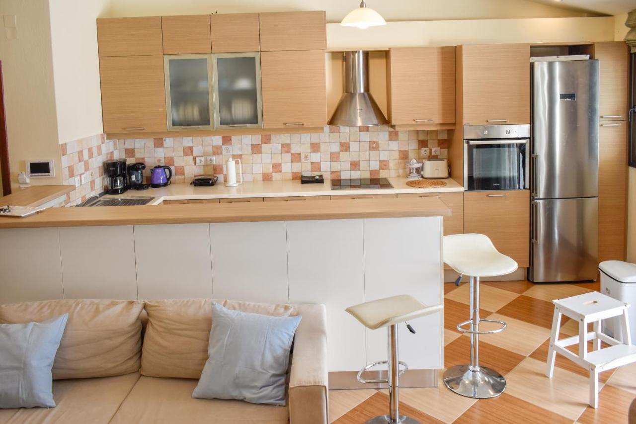 شقة Zoe'S Flat Megali Ammos مدينة سكياثوس المظهر الخارجي الصورة